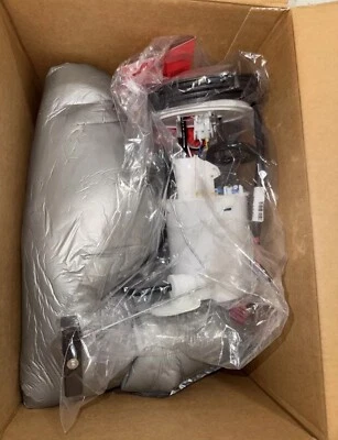 Conjunto de módulo de bomba de combustible Delphi FG0513 se adapta a 99-03 Saab 9-3 Foto 1 de 4