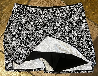 Pantalón Corto TRANQUILITY Pequeño Diseño Margarita Blanco y Negro Tenis Golf Senderismo #58 Foto 1 de 4