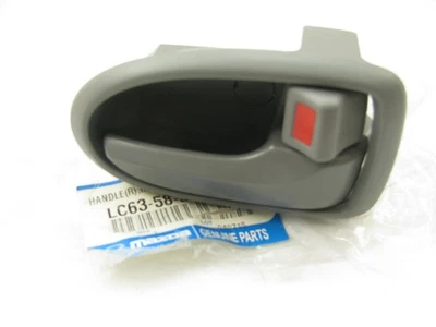 NUEVO - OEM Mazda LC6358330C05 manija de puerta interior delantera derecha 2000-2003 MPV Foto 1 de 3