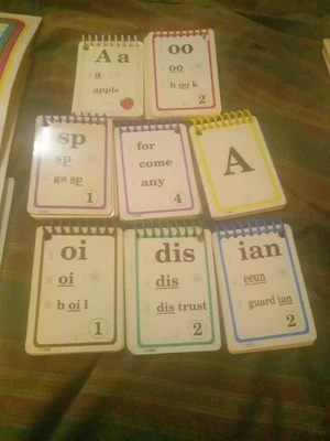 Vintage Hooked-On-Phonics Flashcards, Full Set Of 8 Spiral-bounds 1993 Nice Cond - Image 1 of 2