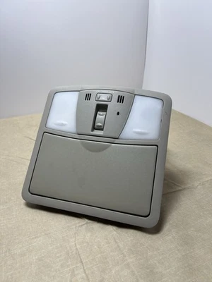 2007 2008 2009 Nissan Altima Roof Overhead Console Dome Map Light Lamp Assembly - Image 1 of 4
