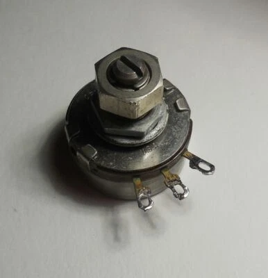 Cantidad (1) USADO 50 ohm Centralab EE. UU. RV4 Carbono Recortadora Eje de Bloqueo Potenciómetro Foto 1 de 4