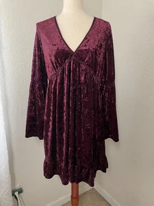 Dillard's Chelsea & Violet Velvet Babydoll Dress Burgundy Witchy Goth Size L - Bild 1 von 8