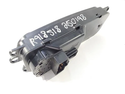 2005 Dodge SRT10 Ram OEM AC Temperature Control 55056323AD - Image 1 of 4