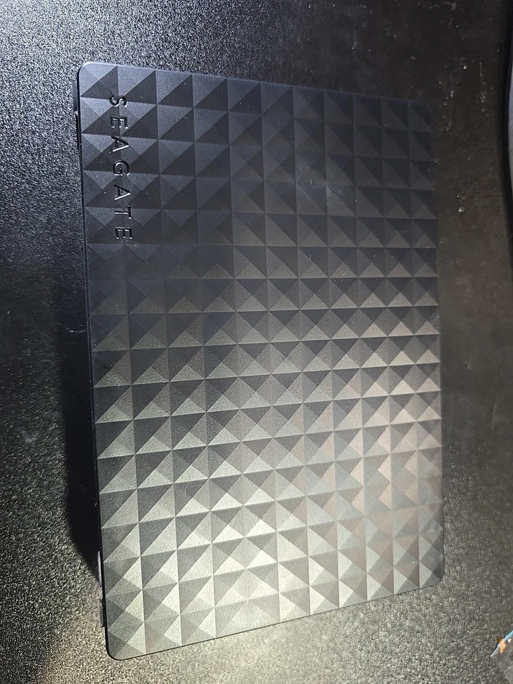 DJ Seagate Expansion 4TB, External (STEB4000100) Hard Drive- Used For DJ BACKUP  - Image 1 of 4