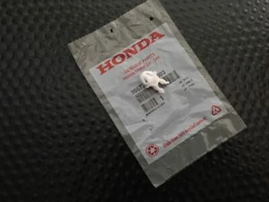 Original Honda Motorhaube Halteclip für Honda Civic Integra DC5 EP3 CRV Jazz Stepwgn - Bild 1 von 1
