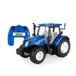 Tomy Britains New Holland T6 180  Radio Controlled Tractor 43305