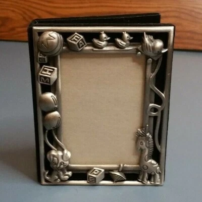 Серебряная оловянная книга с картинками детская тема 3 дюйма x 2 дюйма вмещает 36 фотографий - Изображение 1 из 4