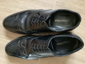 Samuel Windsor Black Dress Brogues uk 10 good condition worn - Picture 1 of 9