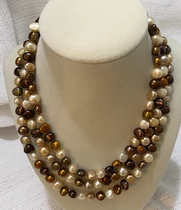 Splendida collana vintage a forma di barocco colore muti - Foto 1 di 24