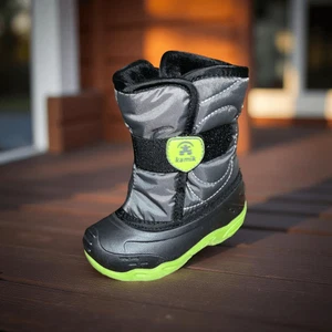 NIB Baby Kamik Toddler Infant Charcoal Neon Snowbug 5 Winter Boots Size 6 - Picture 1 of 9
