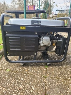 Stromerzeuger  - Bild 1 von 4