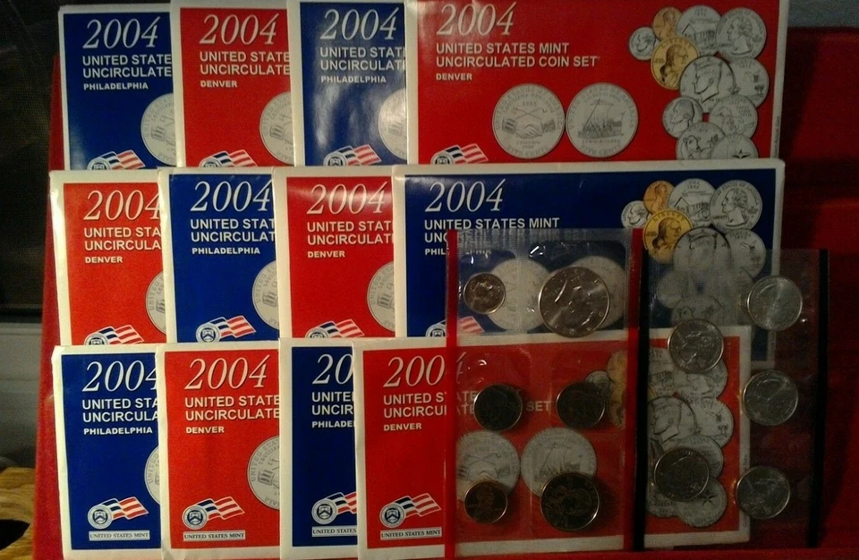 LOT of 6 Sets 2004 U.S. Uncirculated Sets P and D - Image 1 of 1