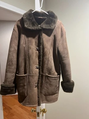 New Keenan Leather genuine 100% sheepskin coat Sz: Small color: Olive/Brown - Image 1 of 4