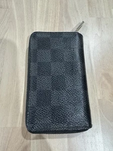 Authentic Louis vuitton Damier graphite zippy Coin Purse - Picture 1 of 7
