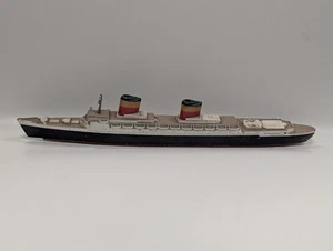 Vintage Plastic Model Ship M704 United States 10" Long (S6) - Picture 1 of 9
