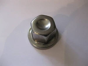 Range Rover P38 Locking Wheel Nut Cover 1995-2002 NEW 2.5 4.0 4.6 - Picture 1 of 1