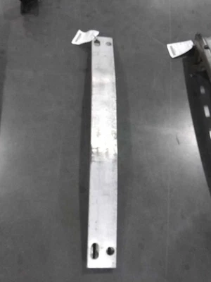 2016 Toyota Highlander White OEM Used Bumper Impact Bar 521710E080/521710E090 - Imagem 1 de 4