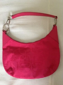 AUTHENTIC PINK CANVAS EXPRESS HANDBAG WITH ZIP CLOSURE 28 X18 X 1 CM NO:05 - Picture 1 of 6