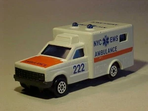 Ambulancia Ford Ranger 1988 3" caja Majorette #255 gama 1/64 diecast como nueva suelta - Imagen 1 de 5