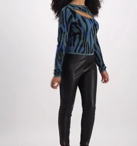 bar III  Women's Printed Asymmetrical-CutoutSweater, size Small, NWT - Picture 1 of 8