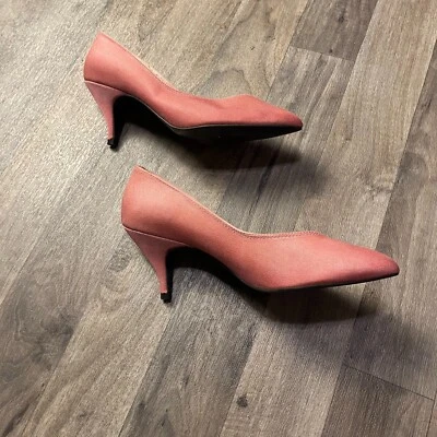 Peacocks Pink Almond Toe 2 inch Heels Women's Size 7 - Image 1 of 4