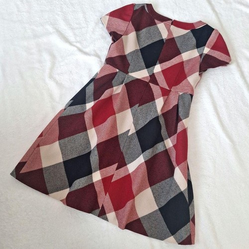 Abito Burberry blu etichetta lana quadri Kiritani Mirei indossato taglia 38