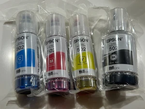 Confezione da 4 bottiglie di inchiostro originali Epson 502 ET-2700 ET-2750 ET-3700 ET-3750 BK XL 2027 - Foto 1 di 7