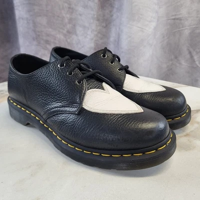 Dr Martens 1461 Amore Heart Oxford Sneakers Black/White Women's Size 11 - Image 1 of 4