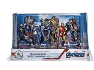 Disney Store Marvel Avengers Deluxe Figurine Playset 9 Pieces - New - Picture 1 of 2