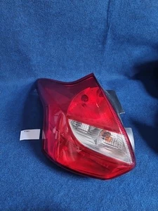 Fanale posteriore sinistro lato passeggero MK3 FORD FOCUS 2011-2018 - Foto 1 di 9
