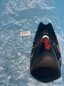 Aprilia RSV4 Einzelsoziusabdeckung Montage 858837 2011 - Bild 1 von 2