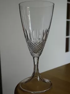 LALIQUE FRANCE 1 ANCIEN VERRE A VIN EN CRISTAL MODELE CHINON ht 16 cm - Picture 1 of 6