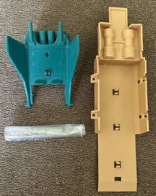 1989 Kenner Megaforce Backlash Air Assault Deployer Лот Запчастей Хвостовое Крыло/Рама - Изображение 1 из 2