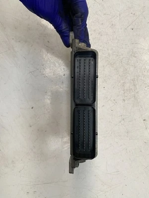 R1* Renault Clio 2 (2005) Centralina Motore 8200392704 8200392680 (TZ54) - Image 1 of 3