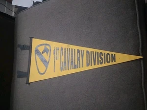 US Army 1st Cavalry Division Felt Pennant Yellow Black Horse Equine Military USA - Picture 1 of 10