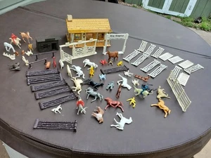 Marx Roy Rogers Double R Bar Ranch playset Litho Tin - Picture 1 of 15