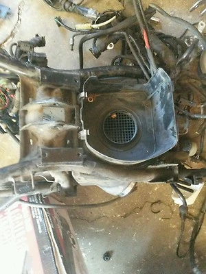 Bmw r1100 rs motorcycle mid-frame  t 1996 - Image 1 of 2