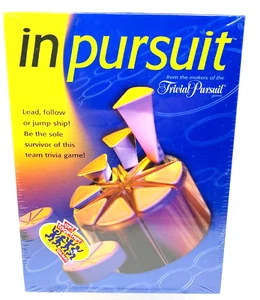 NEU VERSIEGELT Hasbro In Pursuit Brettspiel Trivial Pursuit Familienspiel für Erwachsene - Bild 1 von 10