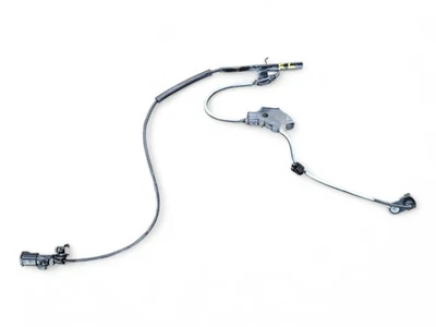 Sensor de velocidad de rueda de frenos ABS Toyota Corolla iM 17-18, lado delantero izquierdo 89543-120 Foto 1 de 3