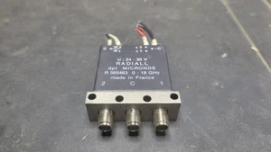 relais a haute fréquence RADIALL   R565463 de 0 a 18GHz  U = 24.30 volts  SMA - Picture 1 of 5
