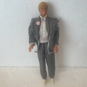 Vintage 1983 Ken Puppe Smoking geformte blonde Haare blaue Augen Superstar Barbie Line - Bild 1 von 12