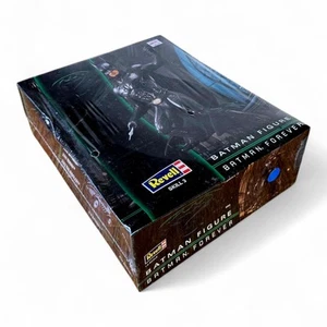 Revell Batman Figur 1995, Batman Forever 1:6 Scale Kit 3300 Neu in versiegelter Verpackung  - Bild 1 von 7