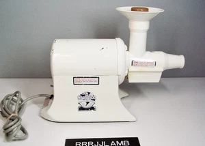Champion Juicer G5-NG-853S in Good Working Condition w/ Masticating 1/3 HP Motor - Picture 1 of 8