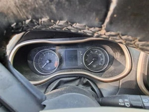 Speedometer Cluster 140 MPH 3.5" Display Screen Fits 14 CHEROKEE 2616917 - Picture 1 of 1