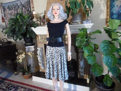 Escada Black & White Silk-Rayon Belted Sheath Dress Size EU 38- US 8 - Image 1 of 4