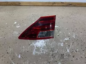 10-15 Lexus IS350 Convertible Right RH Inner Tail Light (Trunk Mount) Tested - Foto 1 di 8