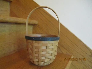 Cesta de renovación redonda Longaberger y protector alto C Club 04 *¡Envío incluido!* - Imagen 1 de 7