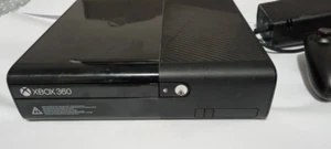 Microsoft Xbox 360 E da riparare Lettore - Foto 1 di 2
