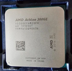 AMD Athlon™ 300GE 3,4 GHz Dual-Core 5 MB 35 W Sockel AM4 Prozessor YD30GEC6M2OFH - Bild 1 von 1